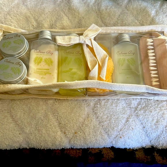 Cabana Bay shampoo, conditioner, body lotion,bath salt,body wash , brush/pumice - Picture 1 of 4